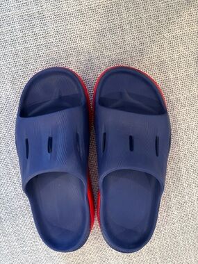 Hoka Recovery Slide W9/M7 Navy Blue and Red